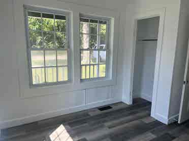 Large backyard 3 bedroom house