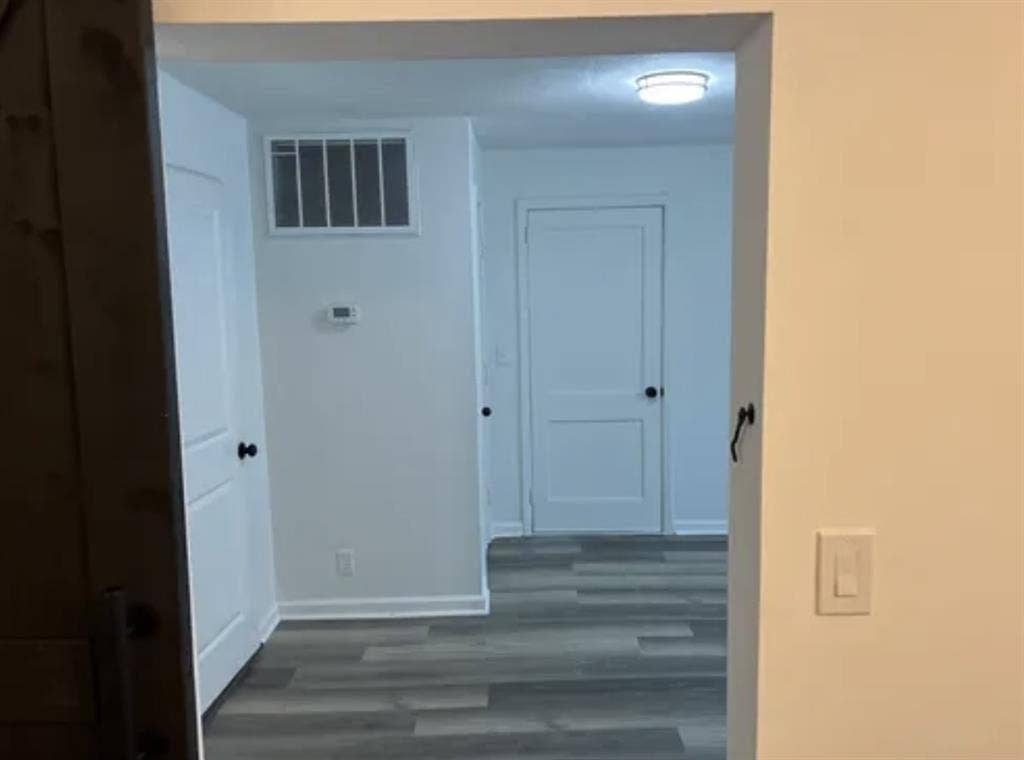 Large backyard 3 bedroom house