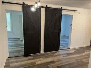 Large backyard 3 bedroom house