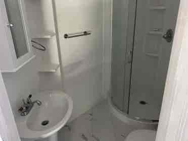 Large backyard 3 bedroom house