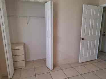 Single Room for rent in WPB!