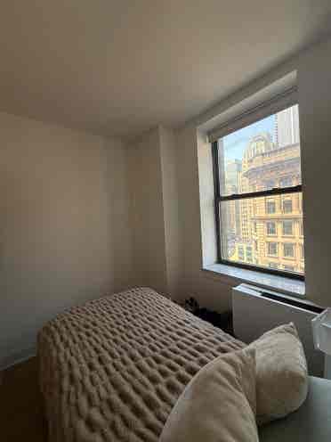 😍 Room in Midtown South 😍