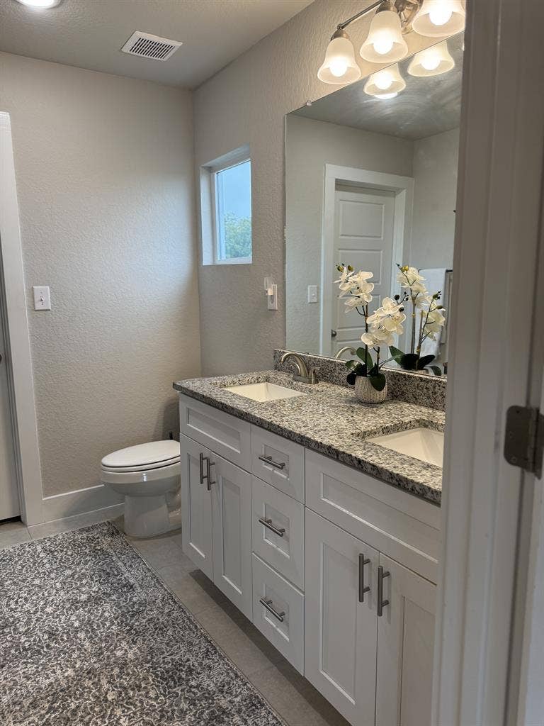 Furn. Room w/Private In-Room Bath