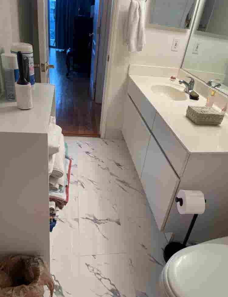 Female roommate needed  South Beach