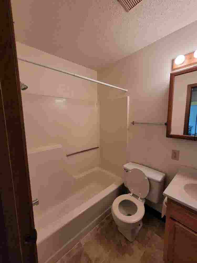 Bath Lease Takeover!