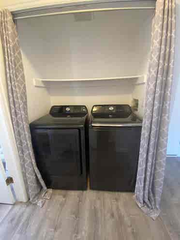 $ PRIVATE BEDROOM FOR RENT
