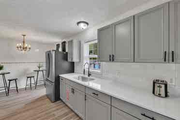 Private Room in West Charlotte