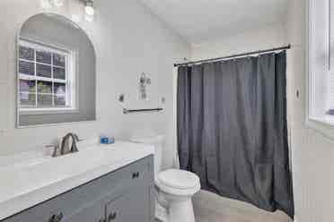 Private Room in West Charlotte