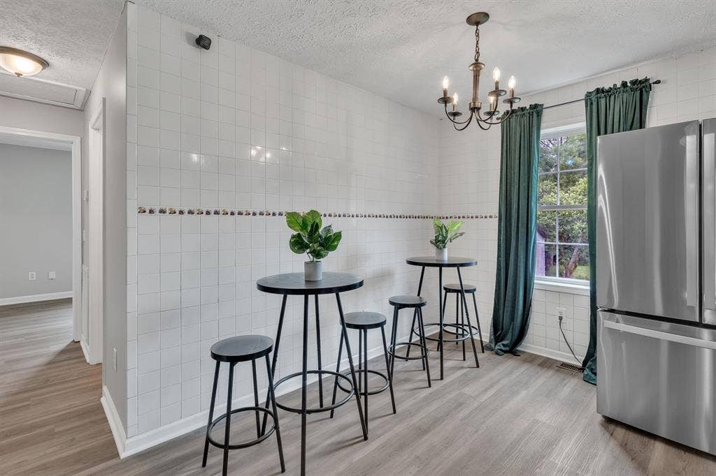Private Room in West Charlotte