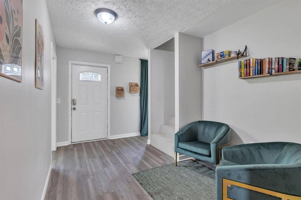 Private Room in West Charlotte