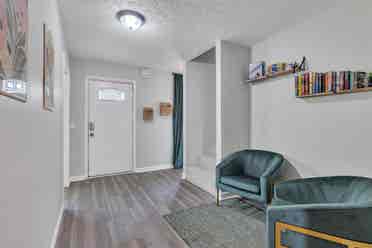 Private Room in West Charlotte