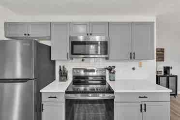 Private Room in West Charlotte