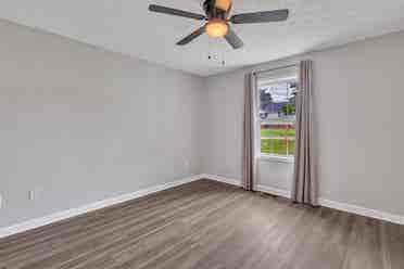 Private Room in West Charlotte