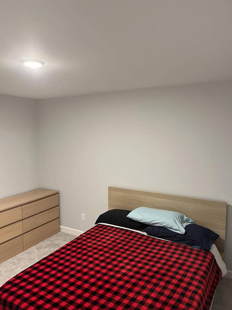 1 bed & private bath. Furnished.