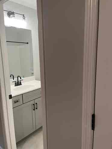 1 bed & private bath. Furnished.