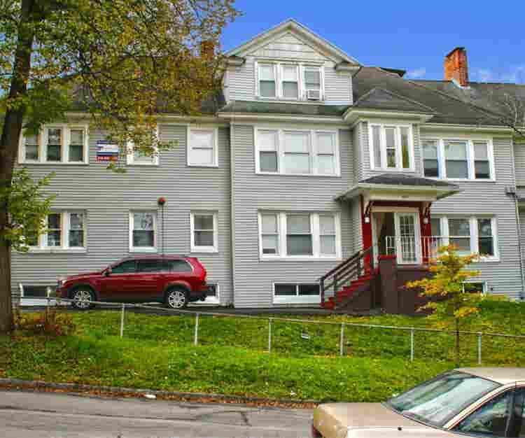 LOOKING FOR LEASE TAKEOVERR