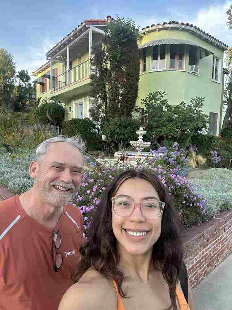 Silverlake Hilltop Home to share