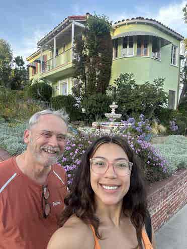 Silverlake Hilltop Home to share