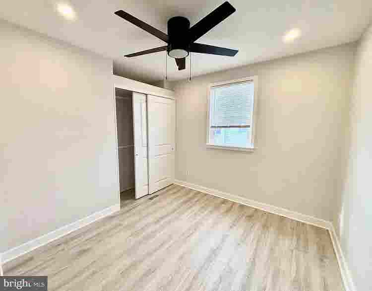 Room 4 rent Gray’s Ferry S Philly