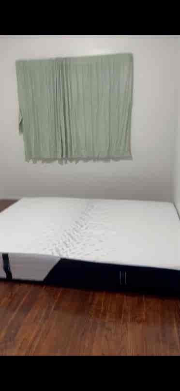 Private rm shared bath Hollywood