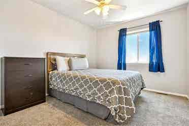 Room for Rent Powers & Stetson Hill