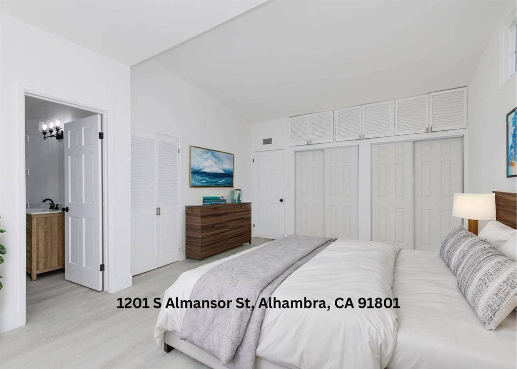 OPEN HOUSE THIS SAT