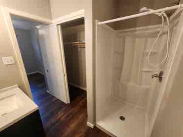 Bedroom w/private bath in Garland