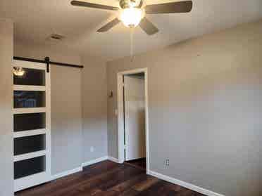 Bedroom w/private bath in Garland