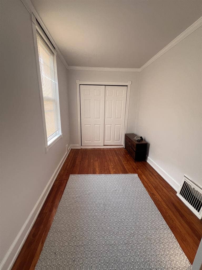 2 Rooms Available for rent