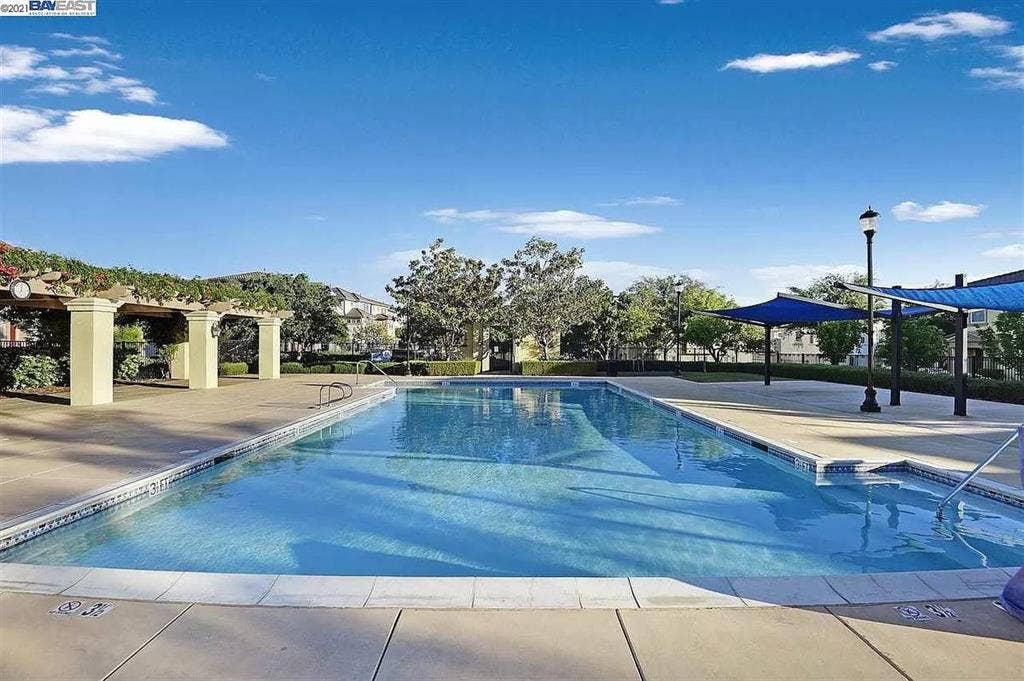 Private BR/Bath w/Utilities