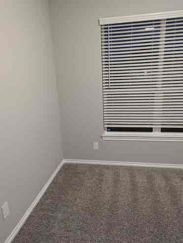 1Bedroom - Private Bathroom Yukon
