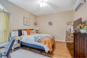 Lease for Huntsville Village $