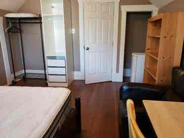 Furnished large room in 4BR suite