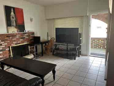 Furnished large room in 4BR suite
