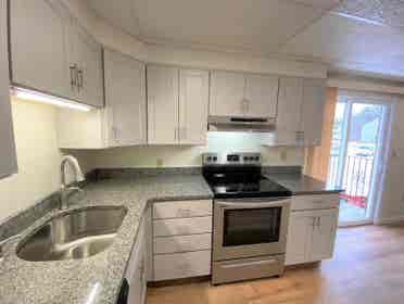 Bedroom for rent, Dover NH $/m