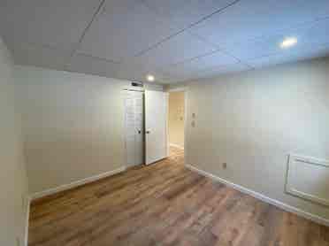 Bedroom for rent, Dover NH $/m