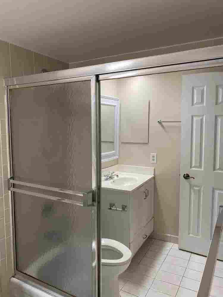 Private BR and BA Near Palm Aire