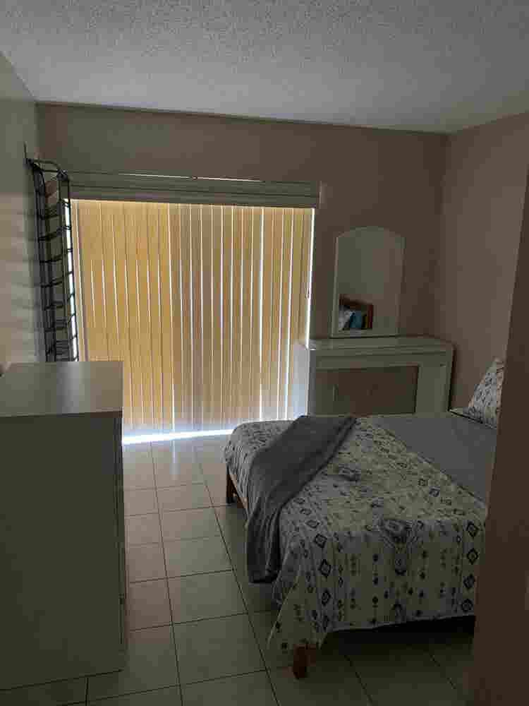 Private BR and BA Near Palm Aire
