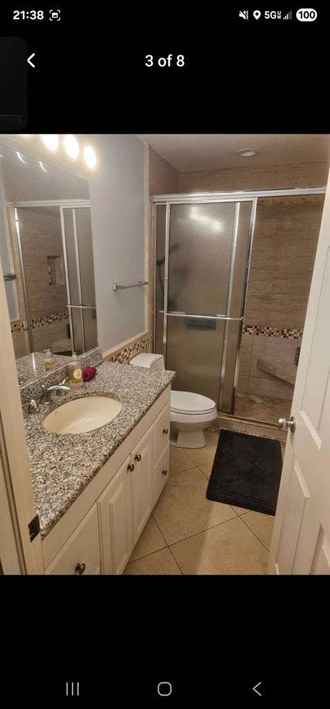 Have 2 rooms for rent