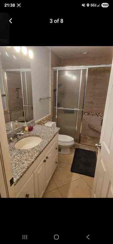 Have 2 rooms for rent