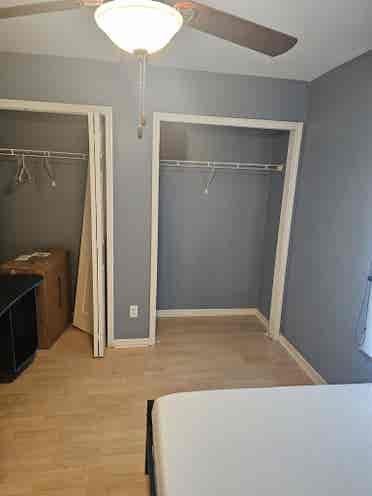 Have 1 room for rent