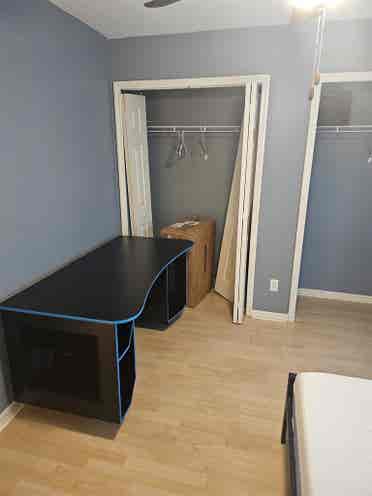 Have 1 room for rent