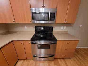 2 bedroom condo for rent