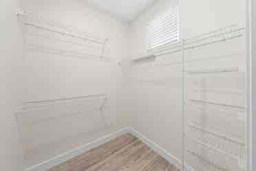 Offerin $ to assist with move in
