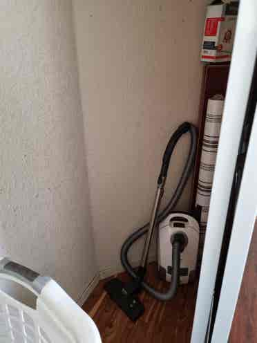 Private room and bathroom