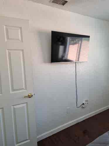 Private room and bathroom