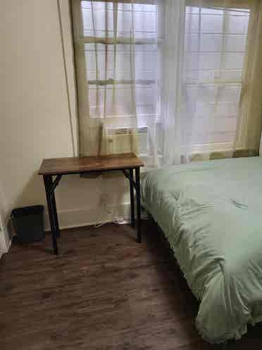 ALQUILO HABITACION