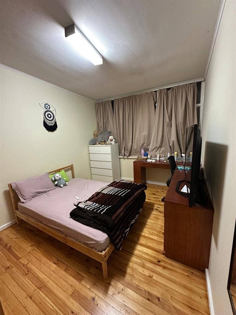 Well- Furnished room available