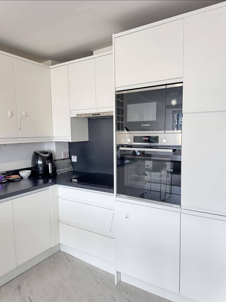 one-bed apartment for Rent Dublin 2