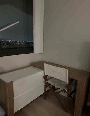 2nd bedroom in apartment near LUC